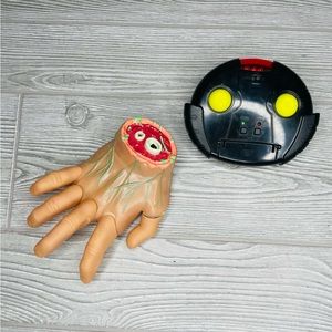 Fantasma running hand Halloween prop decoration non- working remote control hand